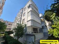 Akçayda 2+1 Yüksek Giriş Kat Masrafsız Satılık Daire – Ayrı Mutfaklı ve Çift Balkonlu